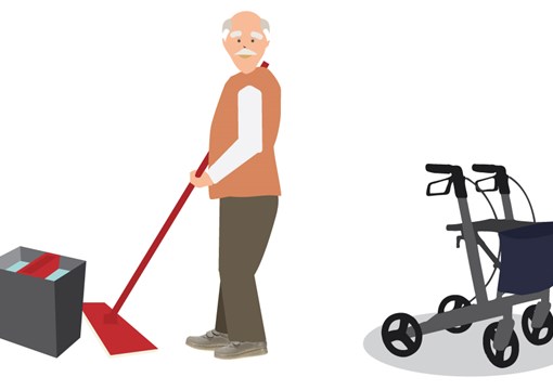 Ældre mand gør gulv rent